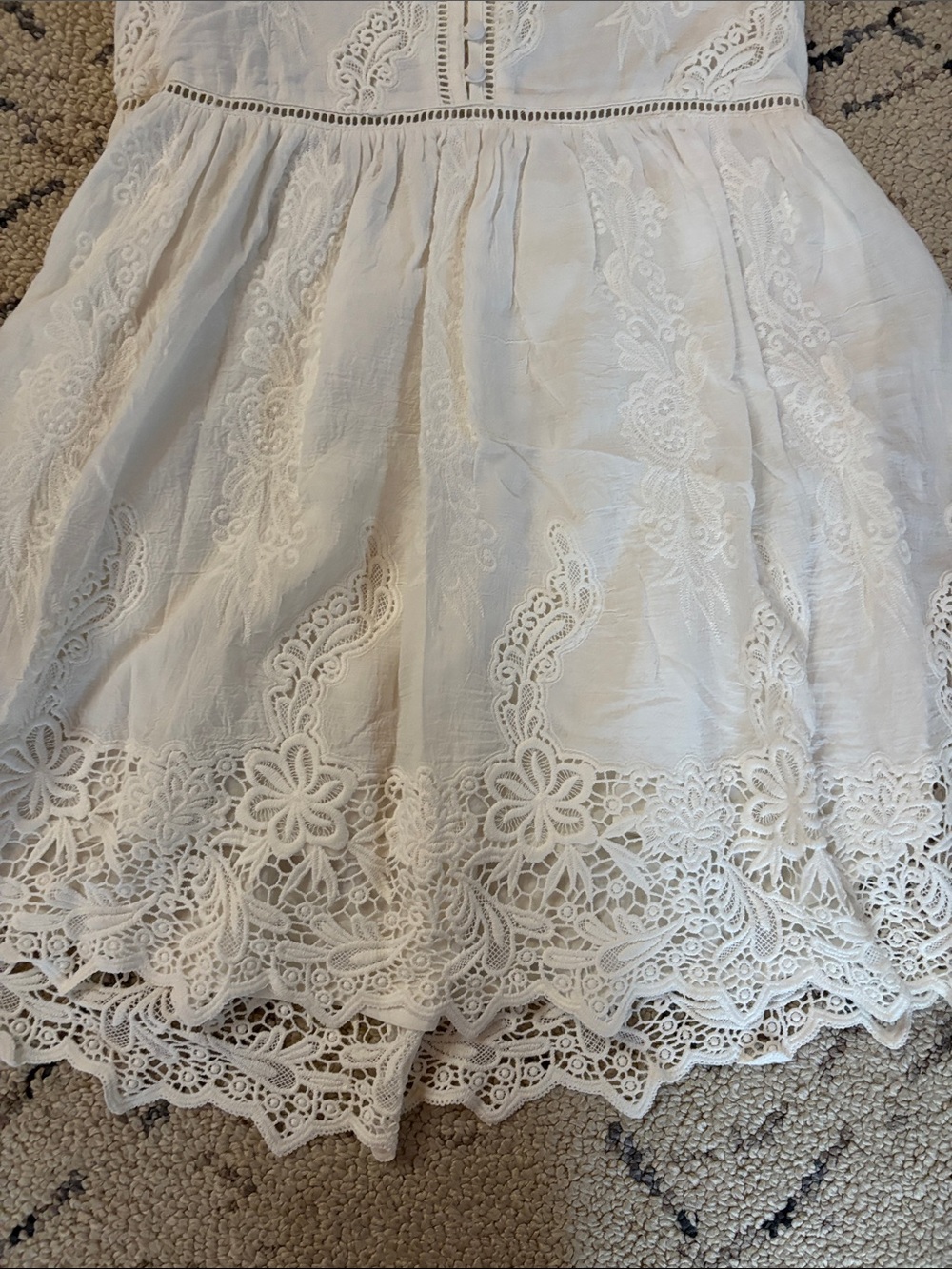 RARE Spell & The Gypsy "Magnolia Mini Dress" in White Sz small - Picture 6 of 6